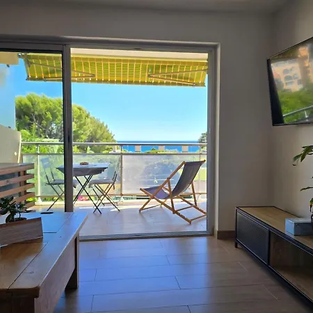 Apartment Les Embruns - Super Vue Mer, Refait A Neuf Avec Parking Privee A - By Auraconciergerie La Ciotat